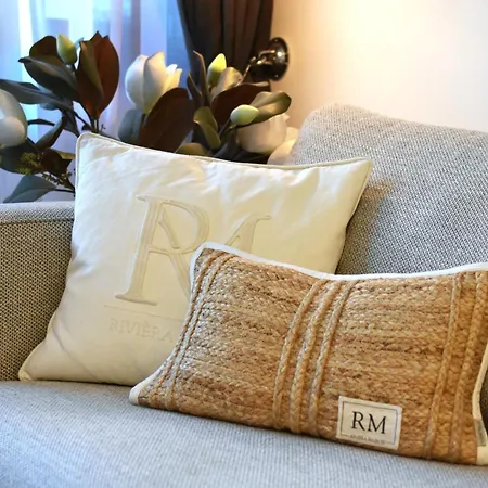 Design In Old Town-free Parking-balcony Bratysława