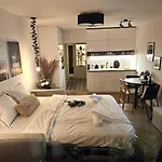 Apartmán Design In Old Town-free Parking-balcony Bratislava