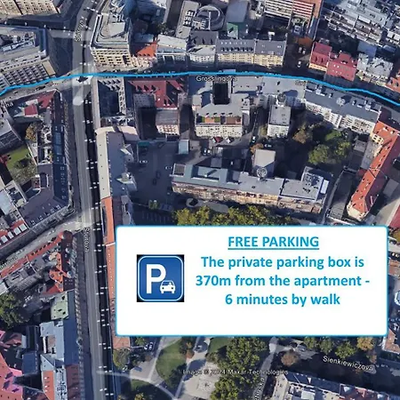 Design In Old Town-free Parking-balcony