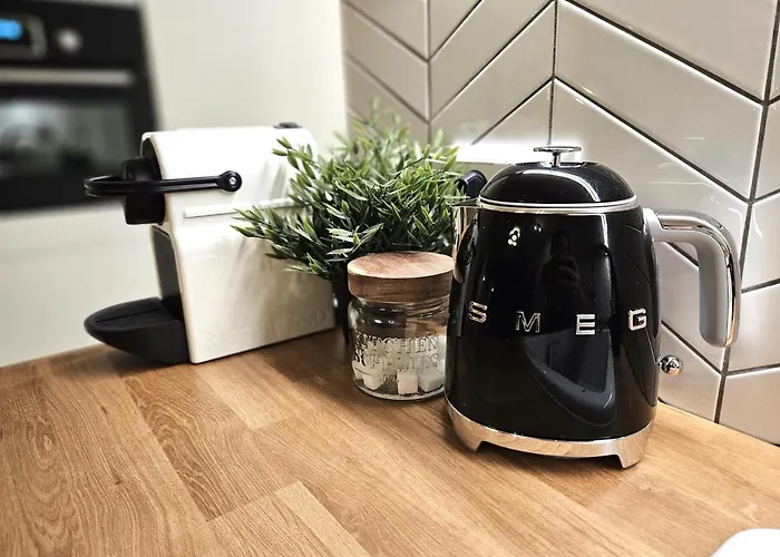 Апартаменти Design In Old Town-free Parking-balcony